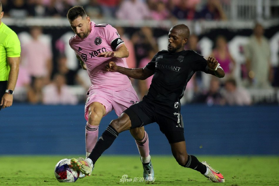 在他的球员 在他的球员