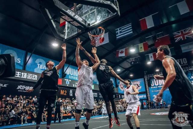 范弗里特加 范弗里特加