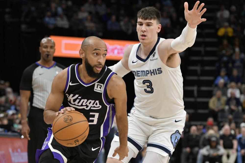 的比拼中亦 的比拼中亦